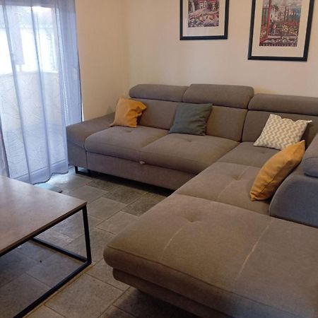 Apartman Olic Ražanac Eksteriør bilde