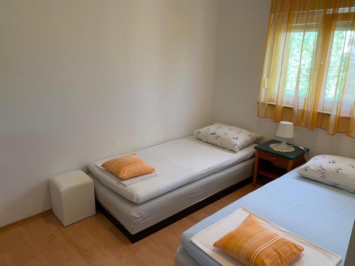 Apartman Olic Ražanac Eksteriør bilde