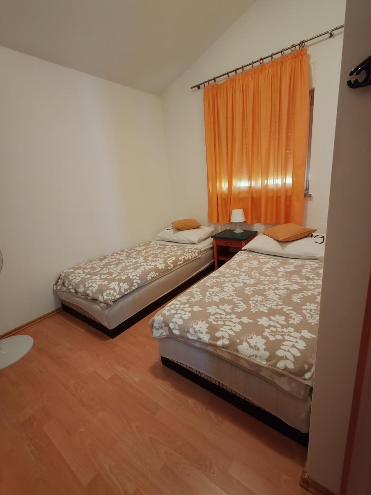 Apartman Olic Ražanac Eksteriør bilde