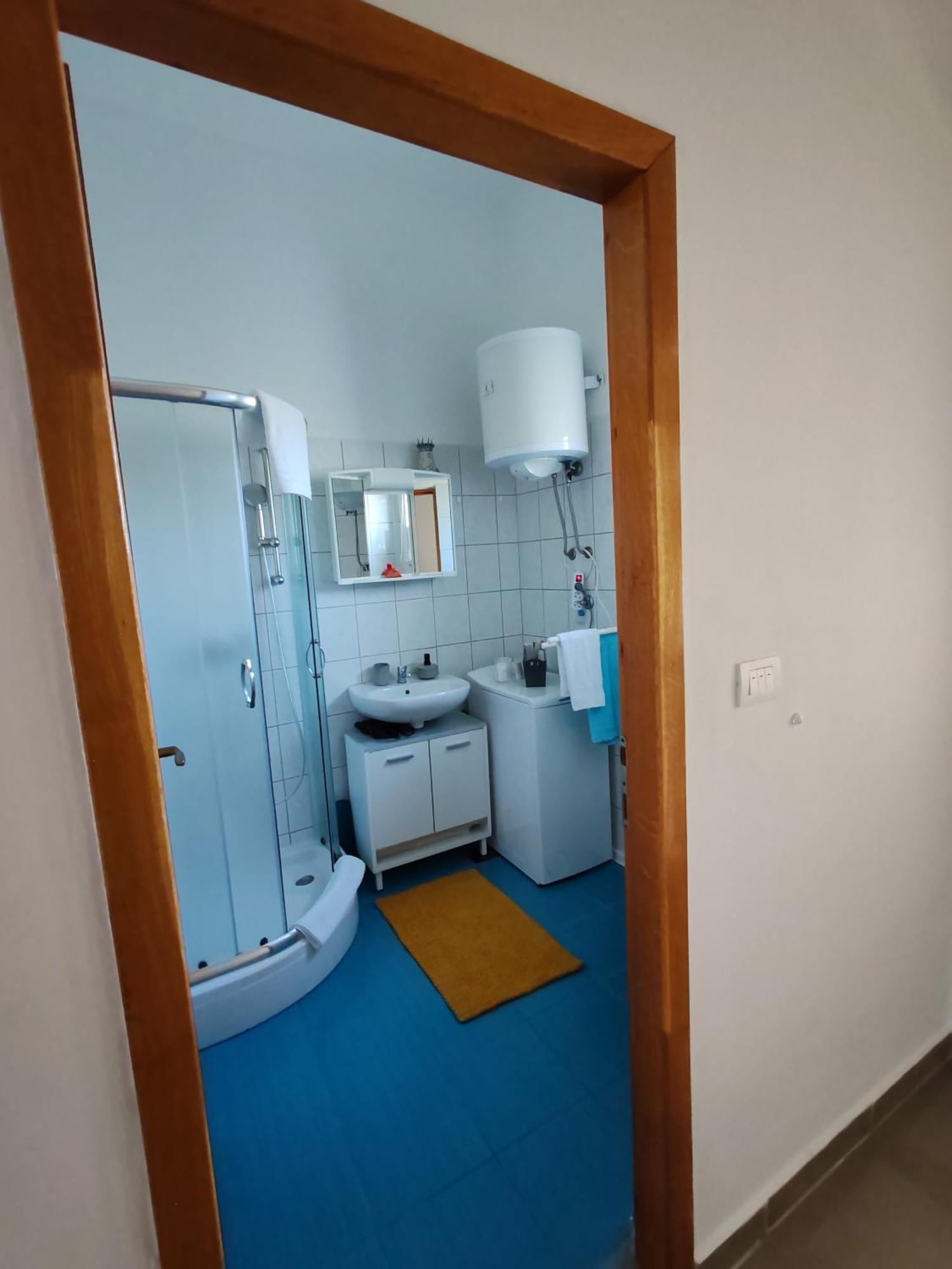 Apartman Olic Ražanac Eksteriør bilde